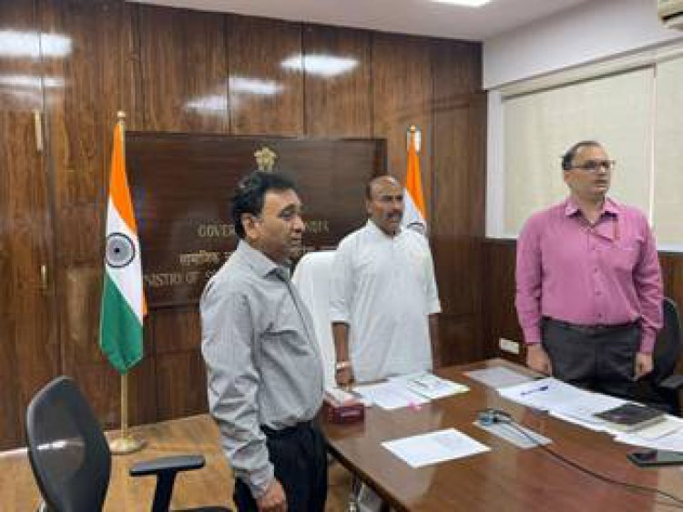 केंद्रीय सामाजिक न्याय और अधिकारिता मंत्री डॉ.  वीरेंद्र कुमार द्वारा जिला विकलांगता पुनर्वास केंद्रों (डीडीआरसी) का उद्घाटन  किया गया