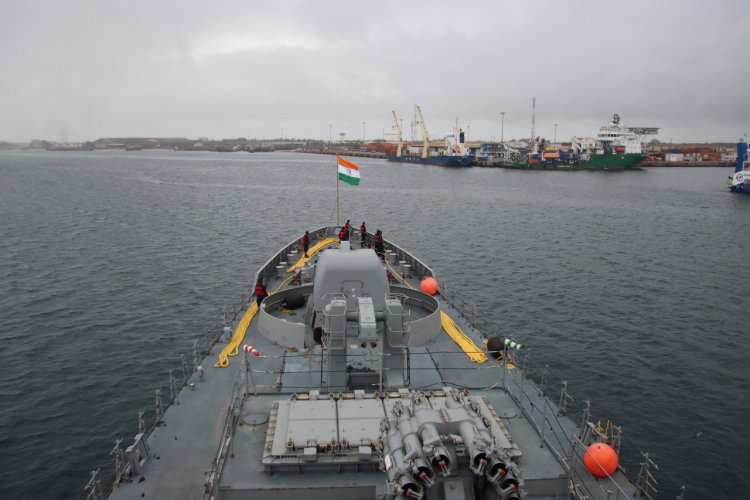 INS तरकश, पोर्ट जेंटिल गैबॉन में भारतीय नौसेना के युद्धपोत का पहला दौरा